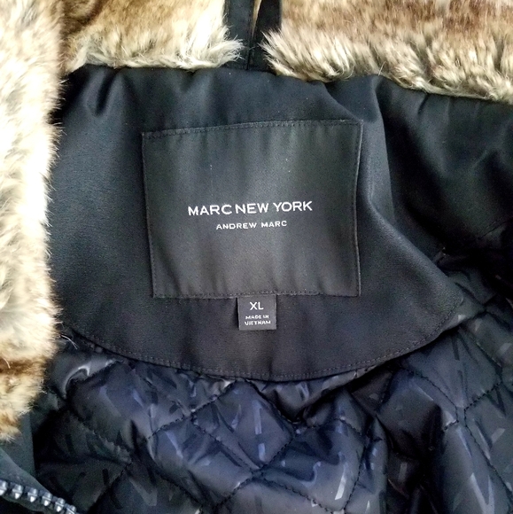 Andrew Marc New York fur lined coat - Picture 3 of 4